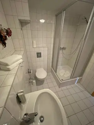 Ein Badezimmer in der Unterkunft Landgasthaus Zander