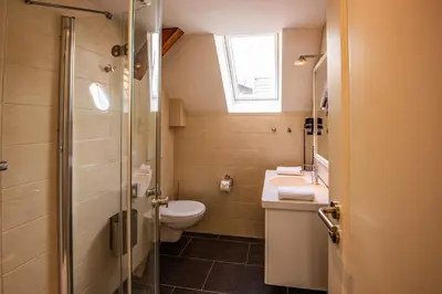 Ein Badezimmer in der Unterkunft City-Appartements Am Wall