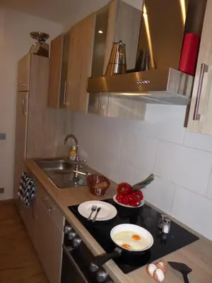 Küche/Küchenzeile in der Unterkunft weiss-ferienwohnung