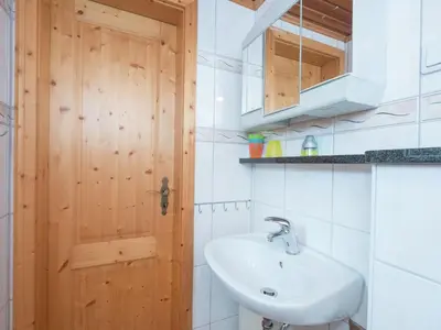 Ein Badezimmer in der Unterkunft Harz Home with Outdoor Space