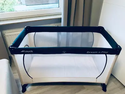 Ein Bett oder Betten in einem Zimmer der Unterkunft Wohnung an der Skiwiese - Boxspring - Balkon - 2 Smart TV - Carport