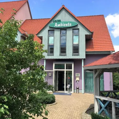 Das Gebäude in dem sich das Hotel befindet