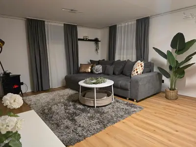 Ein Sitzbereich in der Unterkunft Ferienwohnung am Wildgehege