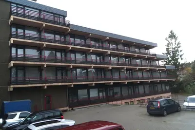 Das Gebäude in dem sich die Ferienwohnung befindet