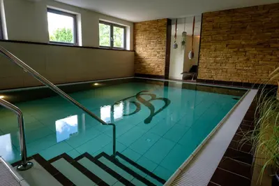 Der Swimmingpool an oder in der Nähe von Walpurgishof