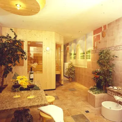 Ein Badezimmer in der Unterkunft Hotel Die Tanne
