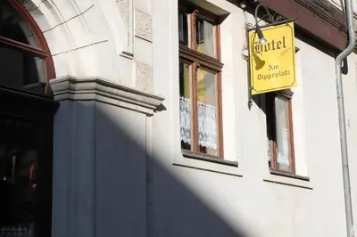 Ein Zertifikat, Auszeichnung, Logo oder anderes Dokument, das in der Unterkunft Hotel garni Am Dippeplatz ausgestellt ist