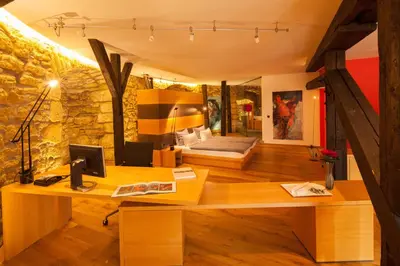 Ein Sitzbereich in der Unterkunft Hotel Der Achtermann