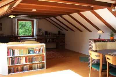 Die Bibliothek in der Ferienwohnung
