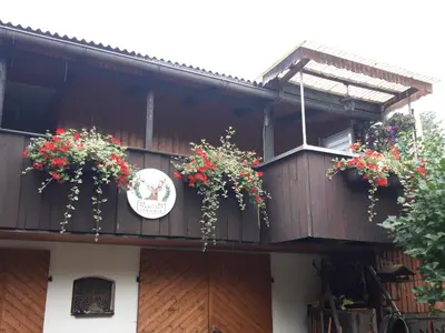 Ein Balkon oder eine Terrasse in der Unterkunft Ferienwohnung Haus Niedersachsen
