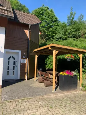 Ein Garten an der Unterkunft Ferienwohnung am Rothenberg