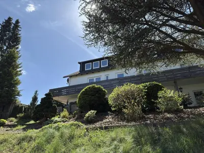 Ein Garten an der Unterkunft Ferienwohnung mit weitem Ausblick in Altenau