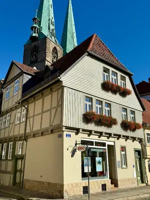 Das Gebäude in dem sich die Ferienwohnung befindet