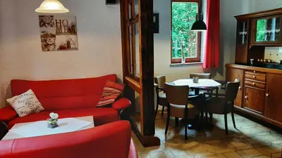 Ein Sitzbereich in der Unterkunft Haus am Wolfsbach - Gruppenunterkunft