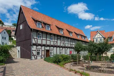 Das Gebäude in dem sich das Hotel befindet