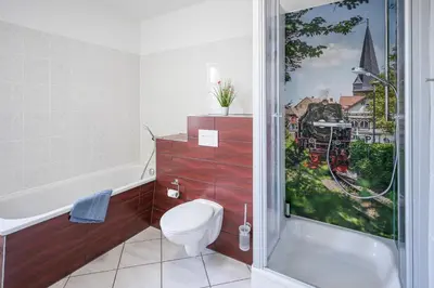 Ein Badezimmer in der Unterkunft Appartement am Westerntor II