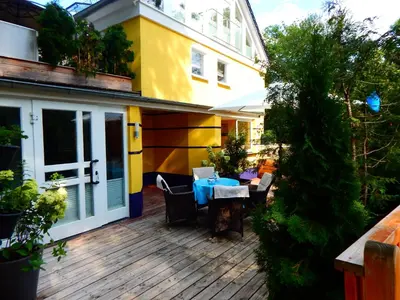 Das Gebäude in dem sich die Ferienwohnung befindet