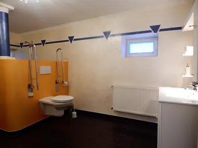 Ein Badezimmer in der Unterkunft Ferienwohnung Haus Bettina