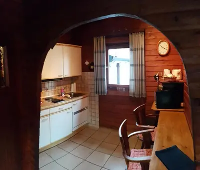 Küche/Küchenzeile in der Unterkunft Blockhaus - Die Zwergenbaude -
