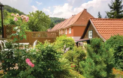Ein Garten an der Unterkunft Ferienhaus Harzstrasse Q