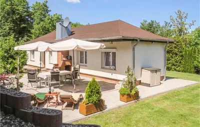 Ein Garten an der Unterkunft Stunning Home In Blankenburg Harz