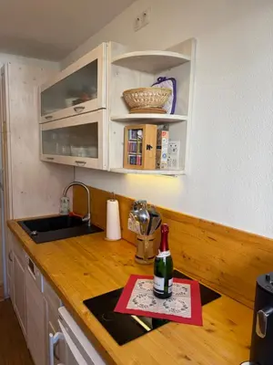 Küche/Küchenzeile in der Unterkunft Ferienwohnung am Quedlinburger Stadtbad