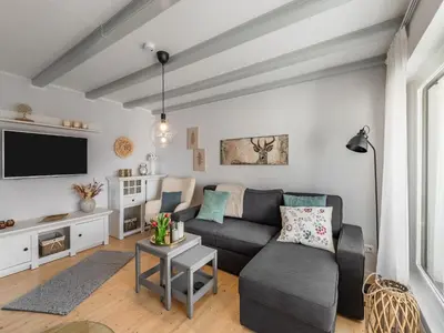 Ein Sitzbereich in der Unterkunft Ferienwohnung mit Sauna in Ballenstedt
