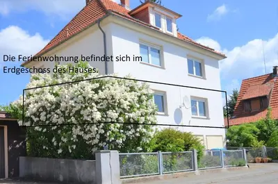 Das Gebäude in dem sich die Ferienwohnung befindet