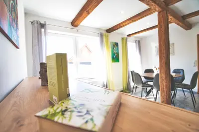 Ein Sitzbereich in der Unterkunft Ferienhaus Eulenspiegel
