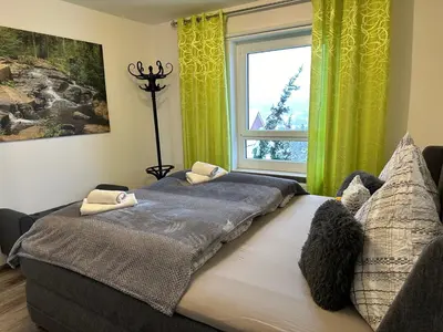 Ein Bett oder Betten in einem Zimmer der Unterkunft Harzer Traum - renoviert, inklusive Wäsche und WLAN