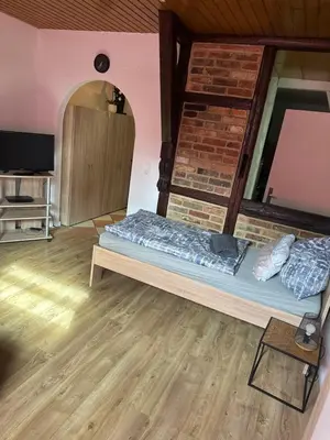 Ein Bett oder Betten in einem Zimmer der Unterkunft 1-Zimmer-Wohnung Astfeld