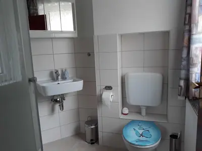 Ein Badezimmer in der Unterkunft Haus Bergfried SORGENFREI BUCHEN