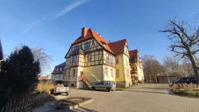 Das Gebäude in dem sich das Bed & Breakfast befindet
