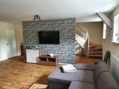 TV/Unterhaltungsangebot in der Unterkunft Ferienwohnung Am Bahnhof
