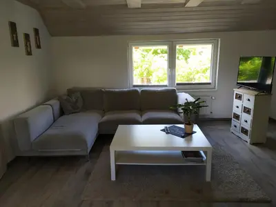 Ein Sitzbereich in der Unterkunft FeWo unter den Eichen