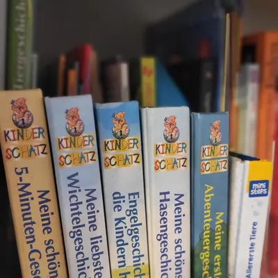 Die Bibliothek in der Ferienwohnung