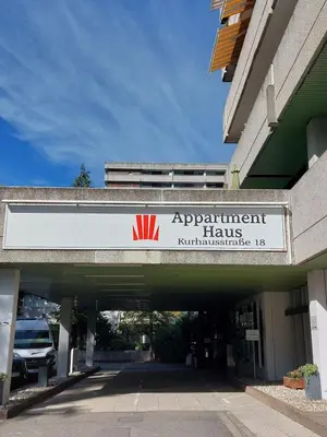 Grundriss der Unterkunft Ferienwohnung Domicile chic mit Schwimmbad und Saunanutzung