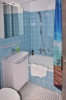 Ein Badezimmer in der Unterkunft Manhattan 516 mit Schwimmbad
