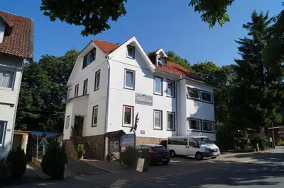 Das Gebäude in dem sich die Pension befindet