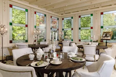 Ein Sitzbereich in der Unterkunft Villa Ottilienruh - Master-Suite