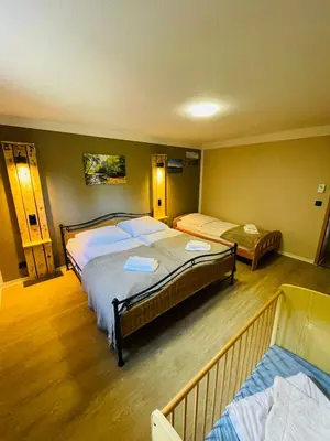 Ein Bett oder Betten in einem Zimmer der Unterkunft Haus am Bach