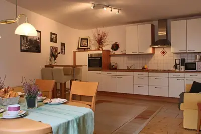 Küche/Küchenzeile in der Unterkunft Ferienwohnung Backhaus