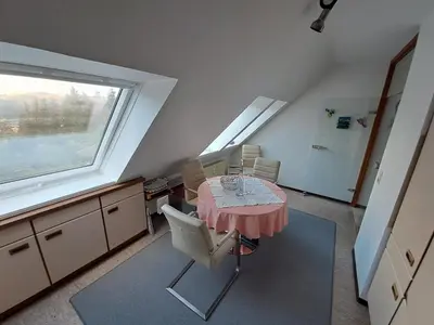Ein Sitzbereich in der Unterkunft Ferienwohnung Kück