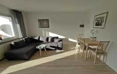 Ein Sitzbereich in der Unterkunft Apartment Weißer Burgunder